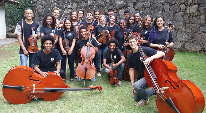 Jovens da Camerata Laranjeiras se apresentaram no Brunch Cultural Lajedo